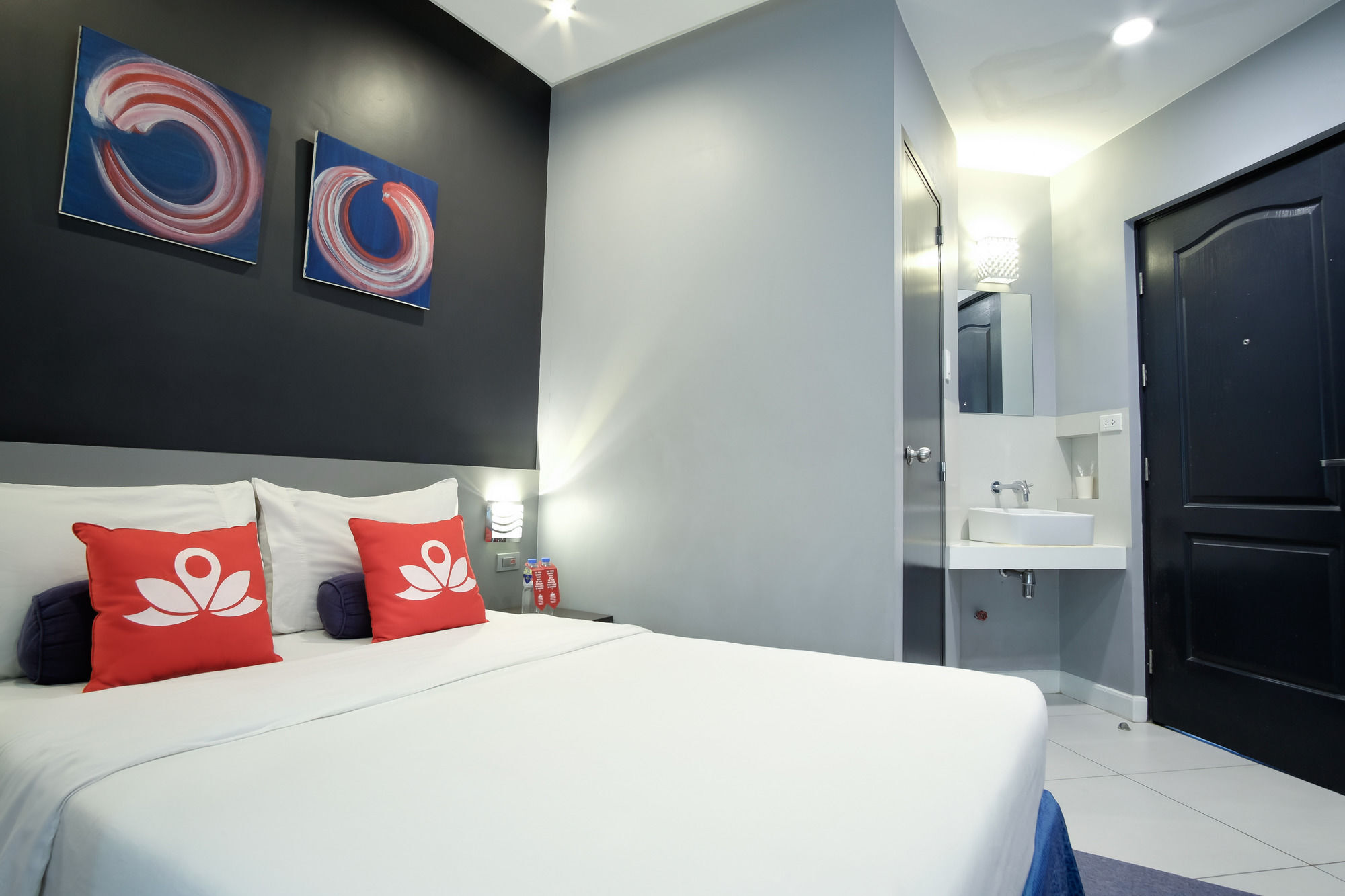 Zen Rooms Malate Nakpil Manila Exterior foto