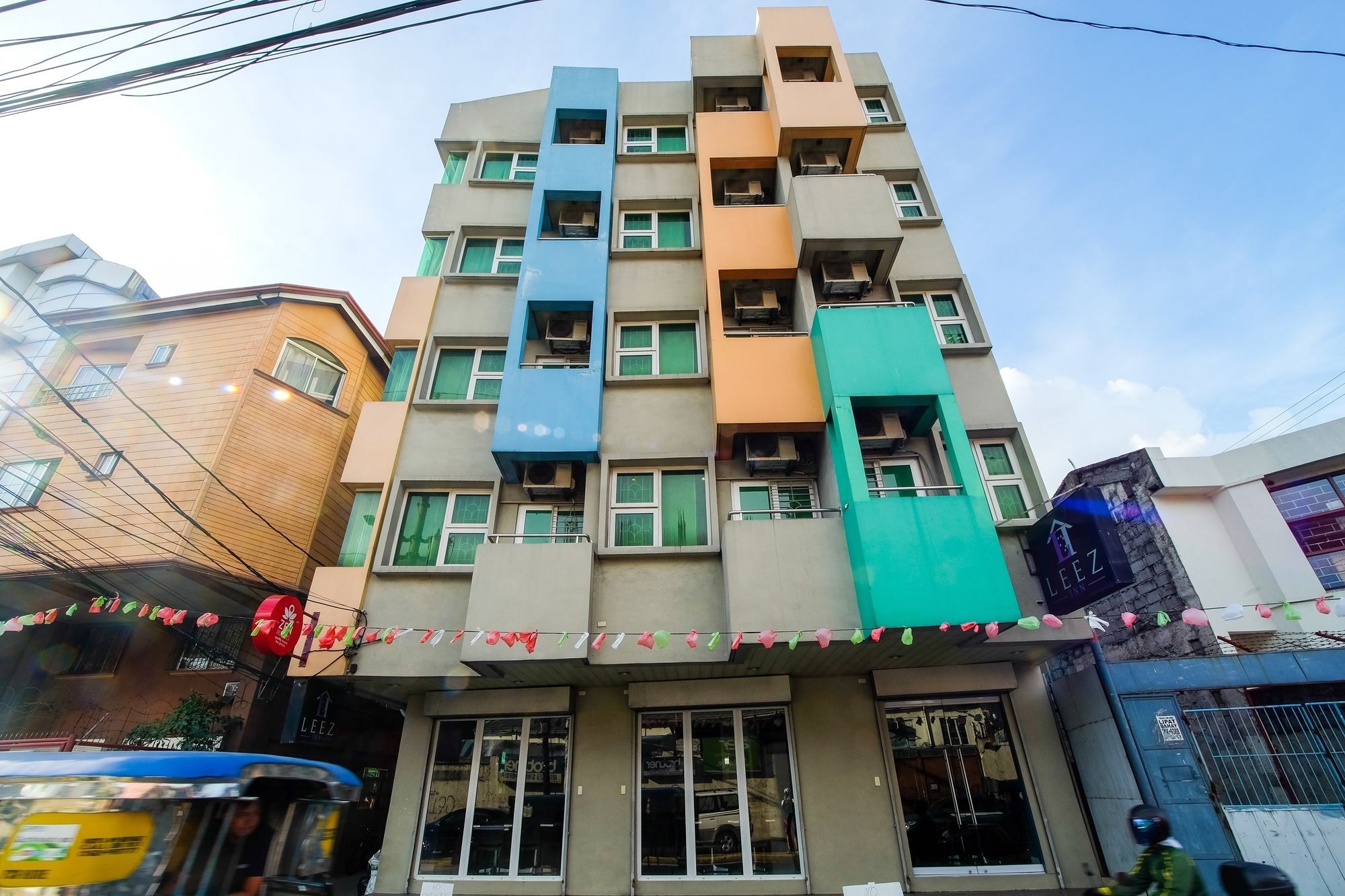 Zen Rooms Malate Nakpil Manila Exterior foto